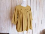 ３０％ＯＦＦ・タック ラグランスリーブ ワイドプルオーバー（マスタード）