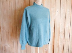 画像1: １０％ＯＦＦ・フロントポケット ニットプルオーバー（ブルー）