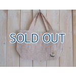 画像: １０％ＯＦＦ・刺繍つき リネン ストライプ柄ミニバッグ（ベージュ）