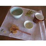 画像: 刺繍入り リネンストライプ柄キッチンクロス（ラベンダー）