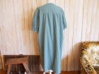 画像: ３０％ＯＦＦ・フロントボタンワンピース（モスグリーン）