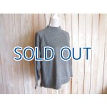 画像: ２０％ＯＦＦ・ハイネック バイカラーニットプルオーバー（グレー×ベージュ）