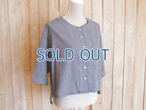 画像1: ６０％ＯＦＦ・極小チェック ノーカラーワイドブラウス（ホワイト×ブラック）