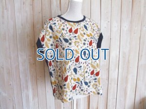 画像1: ４０％ＯＦＦ・ボタニカル柄×無地 フレンチスリーブ プルオーバー（アイボリー×ネイビー）