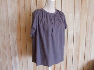 画像1: ３０％ＯＦＦ・リネンレーヨン 肩ギャザーワイドプルオーバー（グレー）